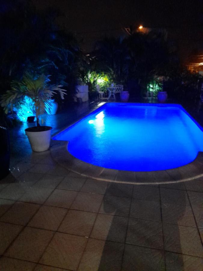 Coquet F2 Climatise Avec Piscine Au Lamentin Διαμέρισμα Le Lamentin Εξωτερικό φωτογραφία